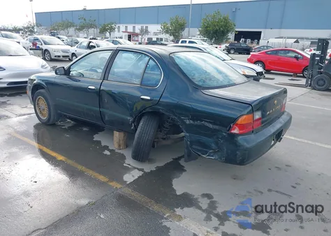 1995 Nissan Maxima Gle/Gxe/Se z USA, uszkodzony, nr VIN JN1CA21D5ST064076